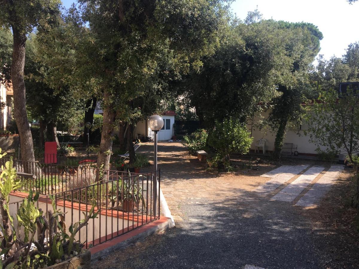 Apartamento Giardino Sud - A Pochi Passi Dal Mare San Vincenzo Exterior foto